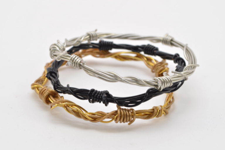 diy: Barbed Wire Bracelet 