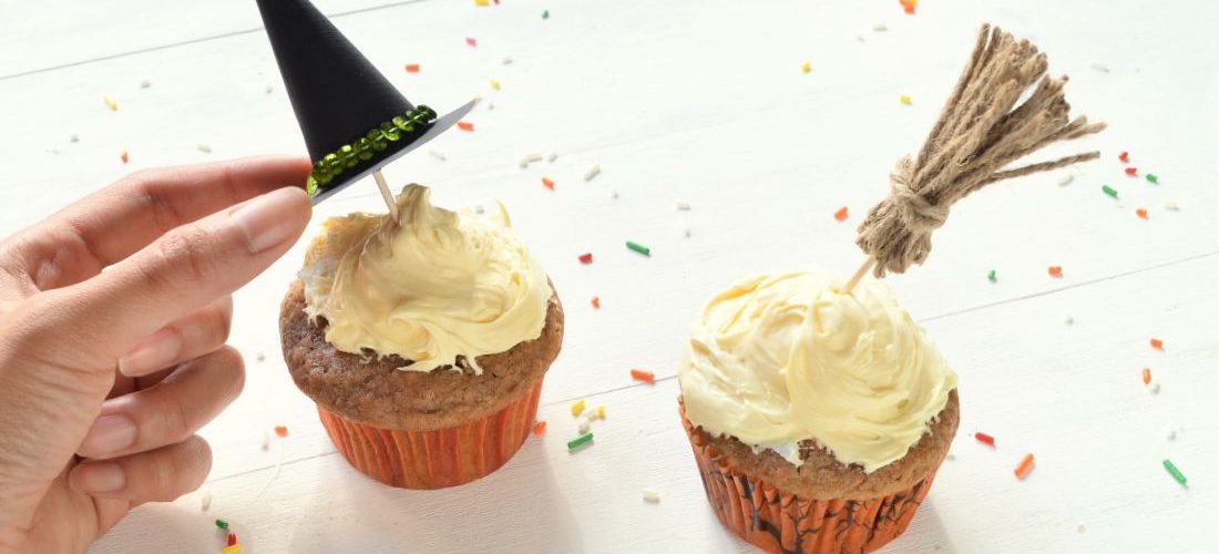 DIY: Witchy Halloween Cupcake Toppers