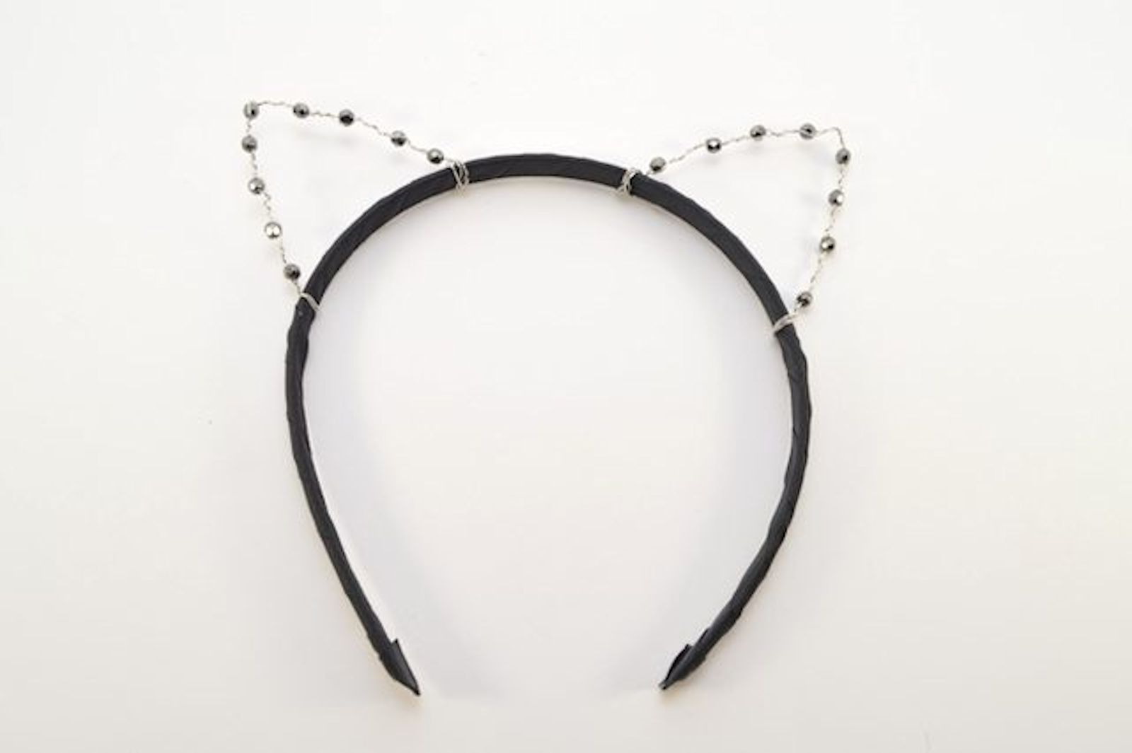 DIY: Beaded Wire Cat Headband