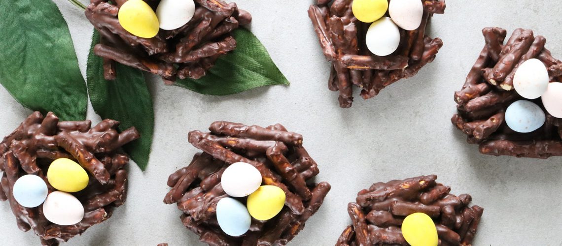 How to Make Bird's Nest Cookies for Easter