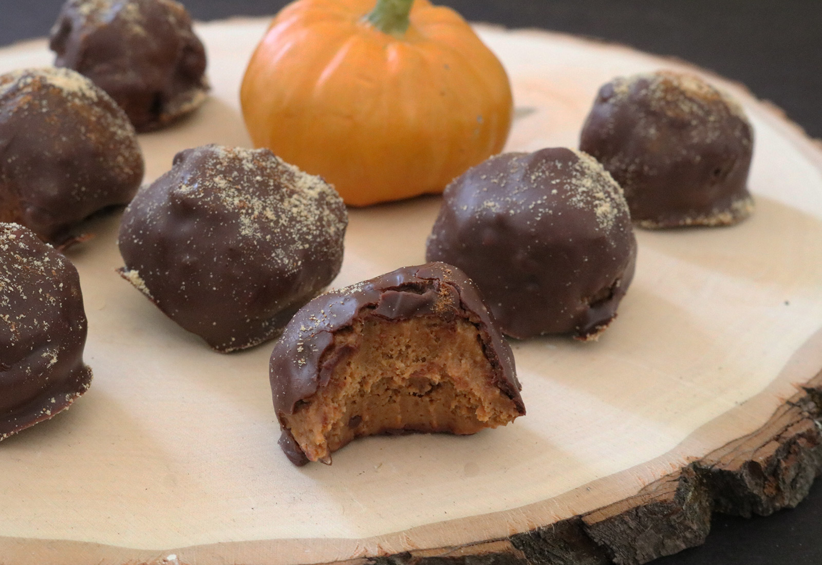 Pumpkin Graham Cracker Truffle Recipe