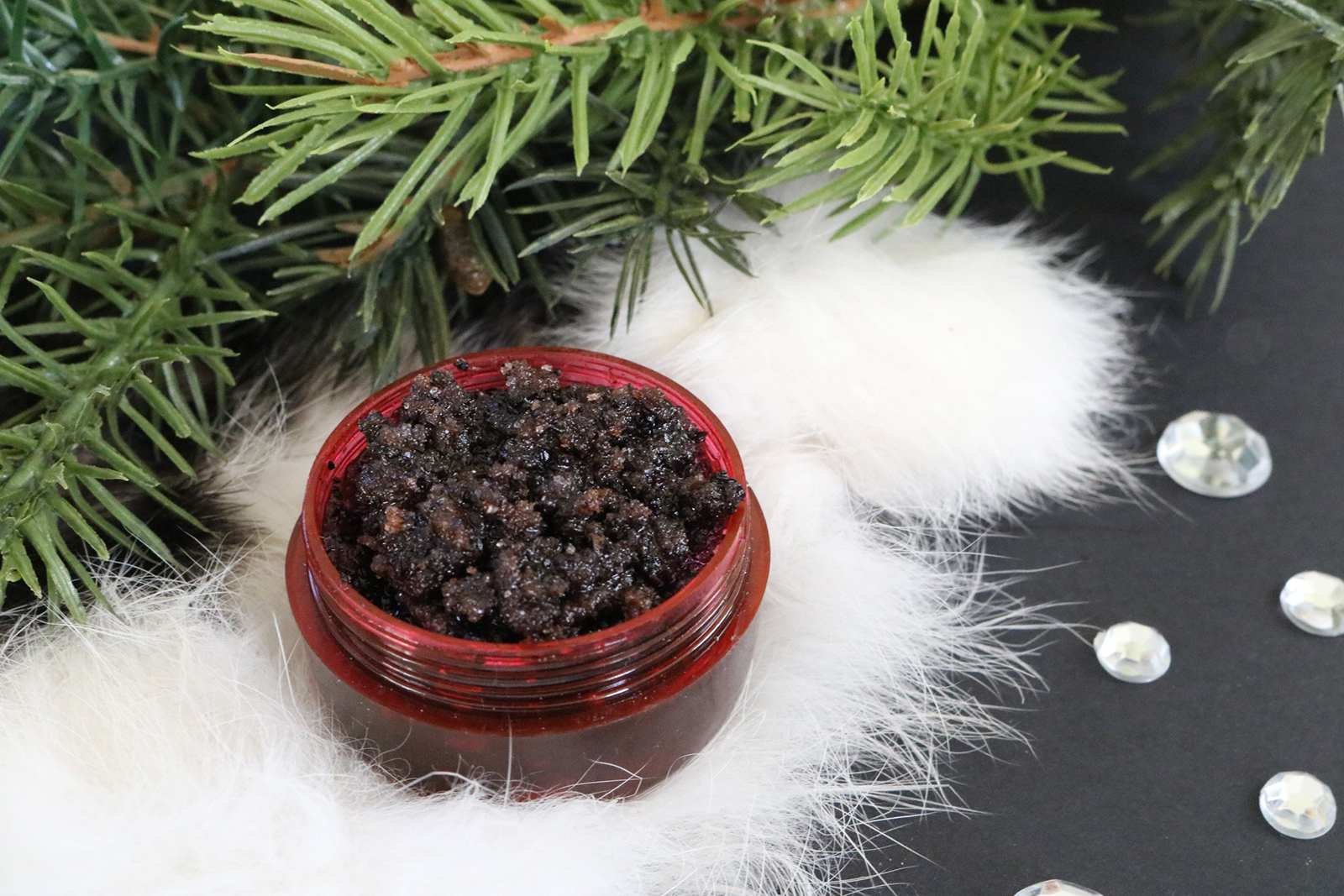 Peppermint Mocha Lip Scrub DIY