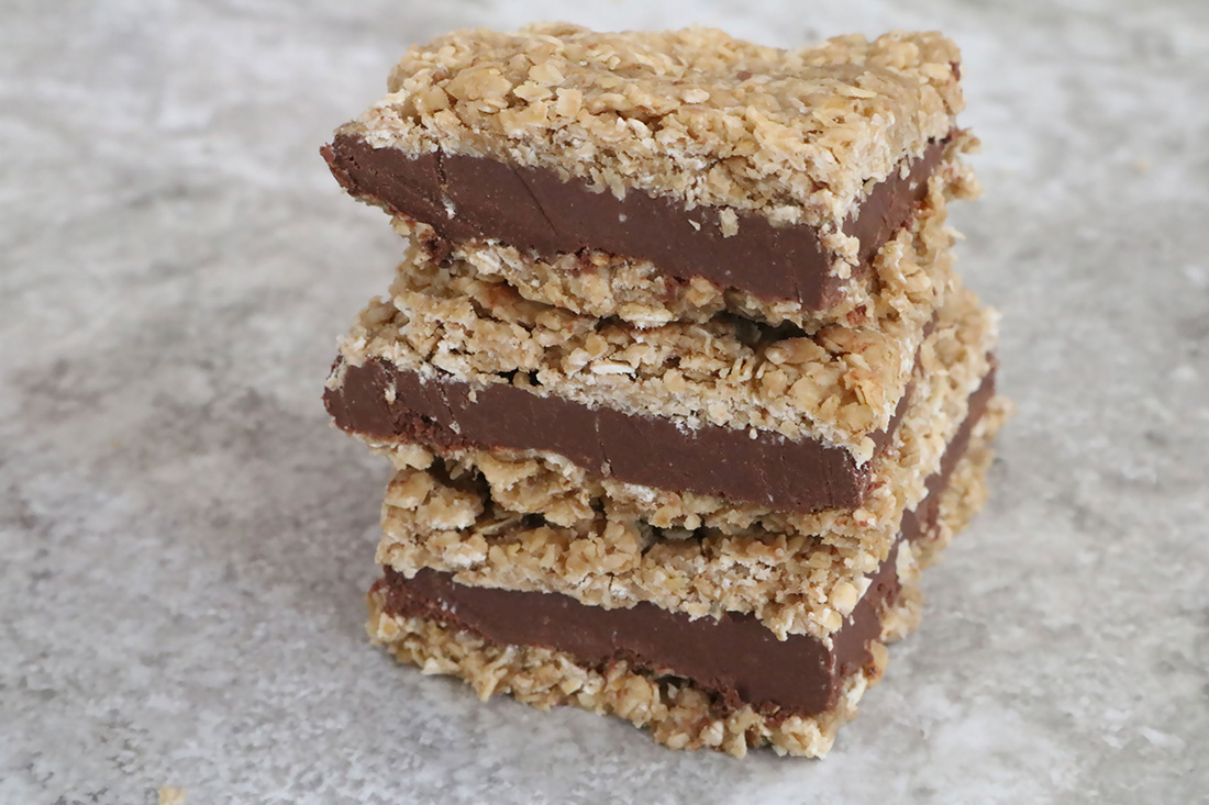 Cocoa Mocha Fudgy Oat Bars